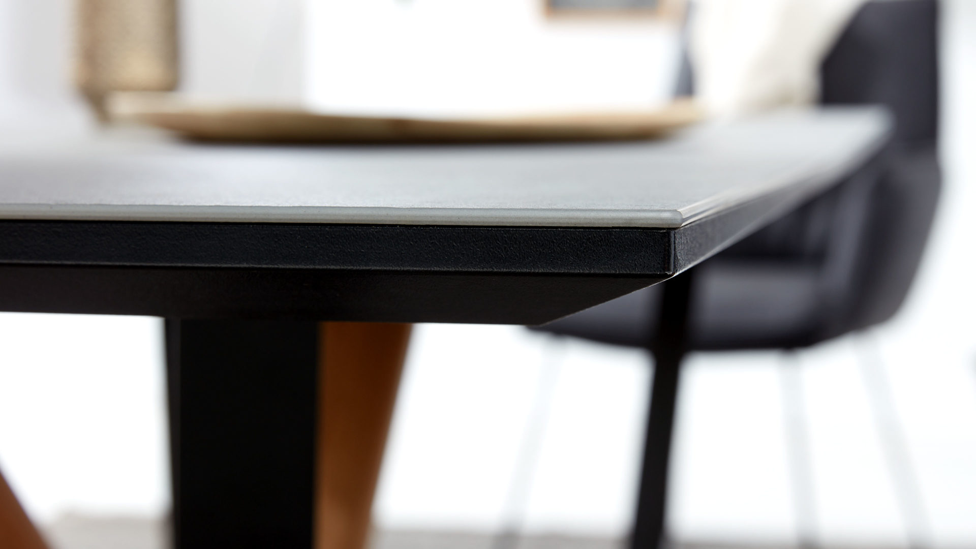 Koinor Esstisch Anthrazitfarbene Keramikplatte Schwarzes