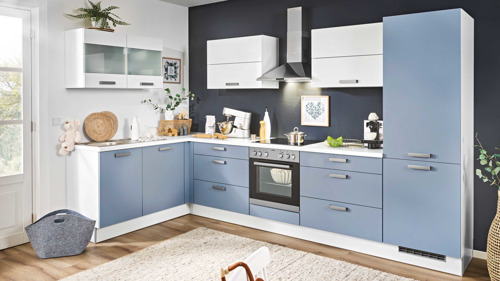 Einbauküche Pino küchen aus Holz in Hellblau pino Einbauküche inklusive Einbaugeräte Pastellblau & Weiß - Stellfläche ca. 175 x 347 cm