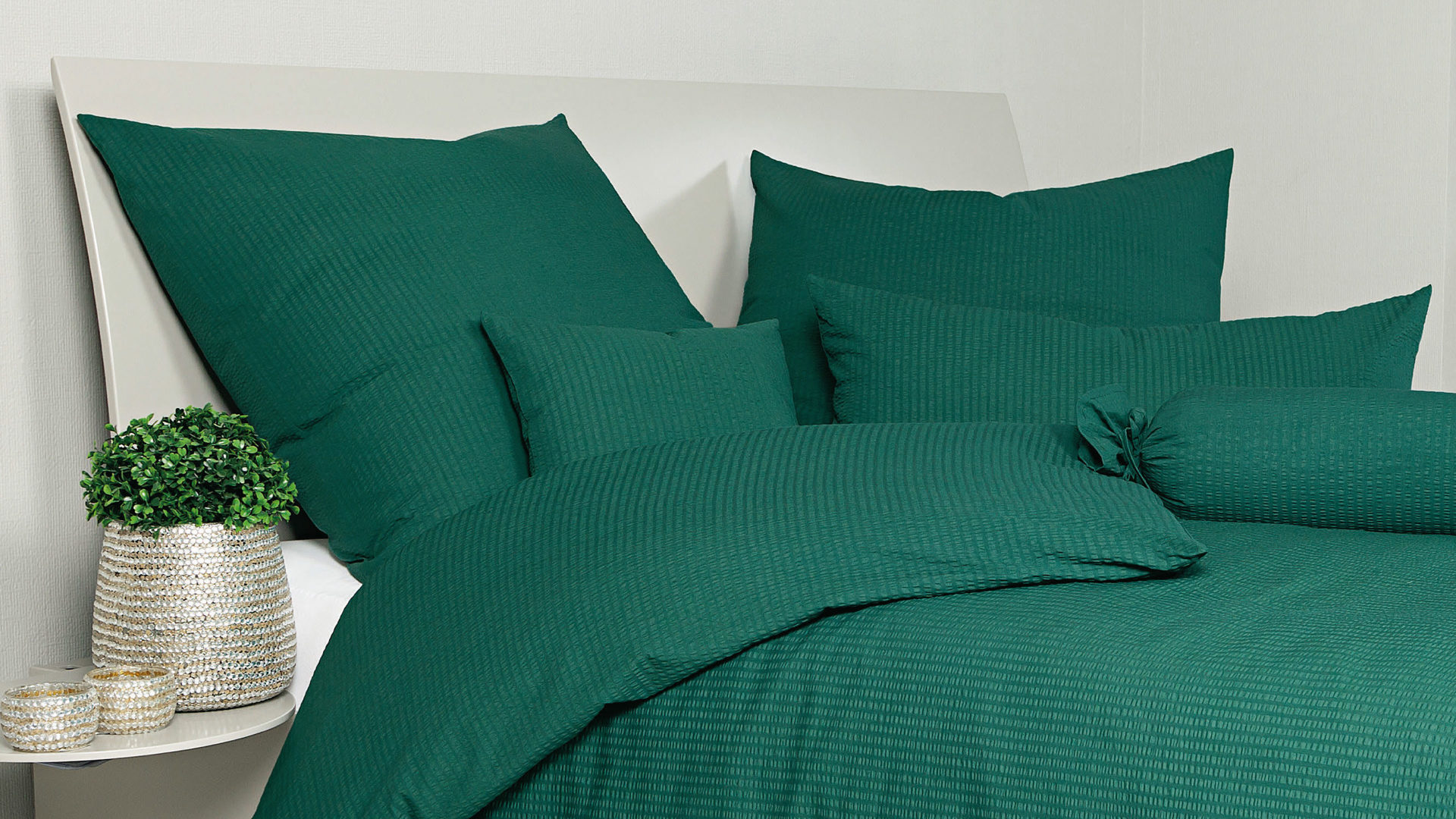 Bettwäsche-Set Janine® aus Naturfaser in Dunkelgrün Janine® Bettwäsche-Set waldgrün – ca. 200 x 200 cm