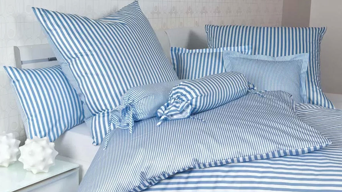 Bettwäsche-Set Janine® aus Naturfaser in Hellblau Janine® Bettwäsche-Set Hellblau - ca. 155 x 220 cm