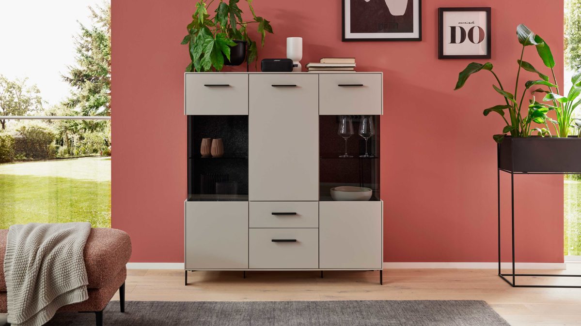 Highboard Interliving aus Holz in Weiß Interliving Wohnzimmer Serie 2030 PLUS - Highboard Sahara Creme & Granitfurnier - drei Türen, zwei Schubladen, Breite ca. 120 cm