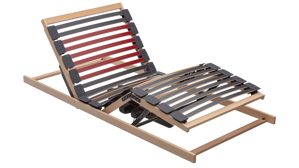 Lattenrost Interliving aus Holz in Holzfarben Interliving Lattenrost Serie 1952 - V6282 zweifach motorisch mit Handschalter – Liegefläche ca. 140 x 200 cm