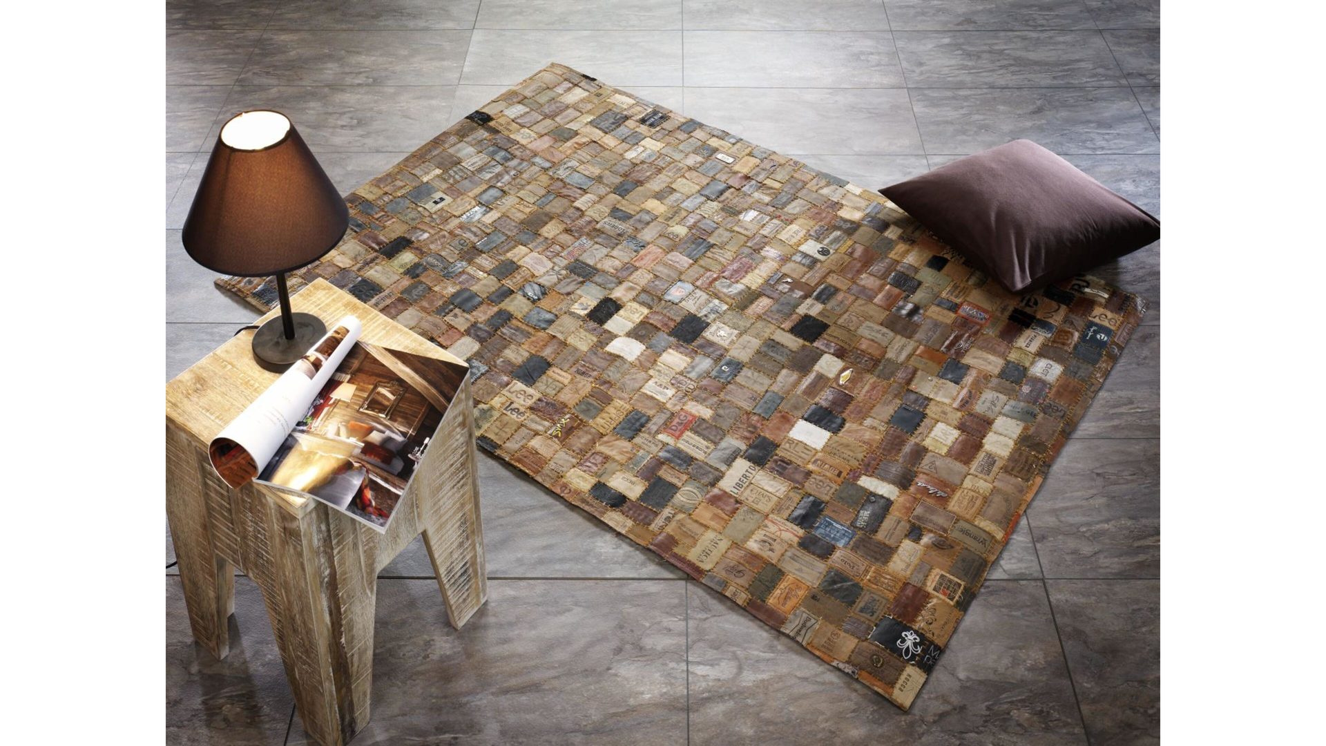Lederteppich Oci aus Leder in Braun Lederteppich Labelstar für Ihre Wohnaccessoires multicolorfarbene Jeanslabel – ca. 120 x 180 cm