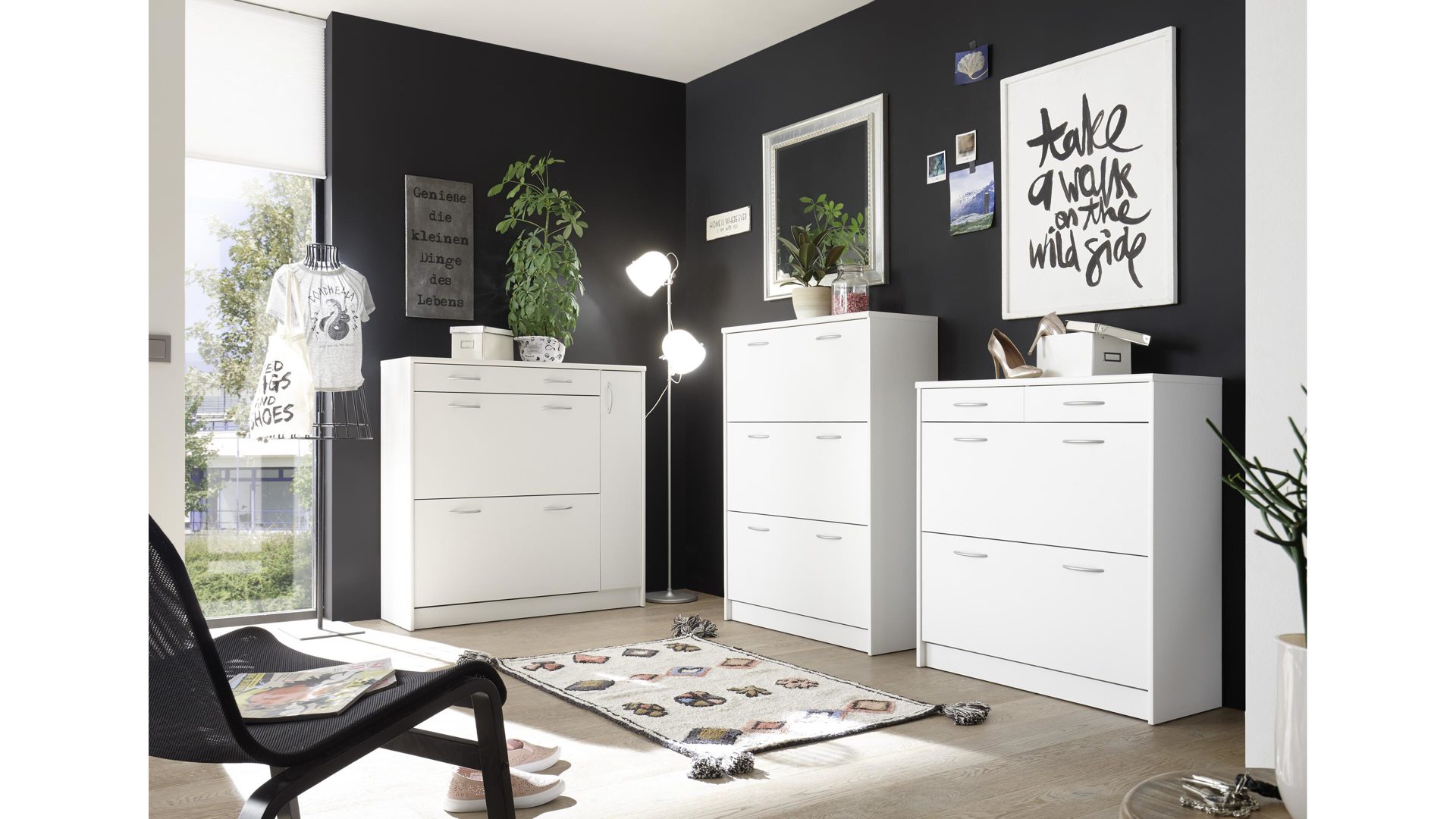 Schuhkipper Bega-consult aus Holz in Weiß Schuhkipper weiße Kunststoffoberflächen – eine Schublade, zwei Klappen,  eine Tür