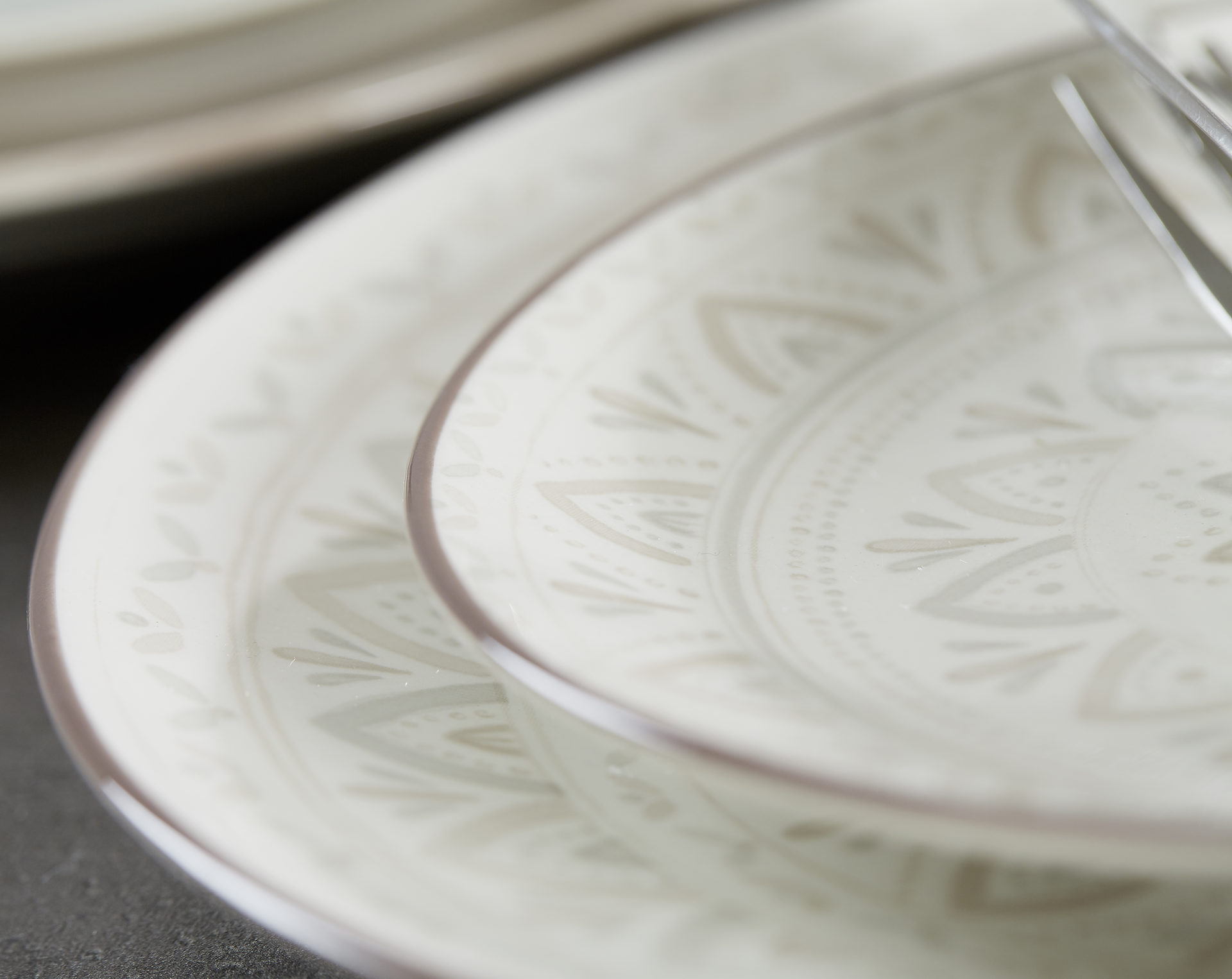 Teller-Set Ritzenhoff & breker aus Porzellan in Weiß Ritzenhoff & Breker Teller Valencia weißes Porzellan mit braunen Ornamenten - zweiteilig, Kuchenteller