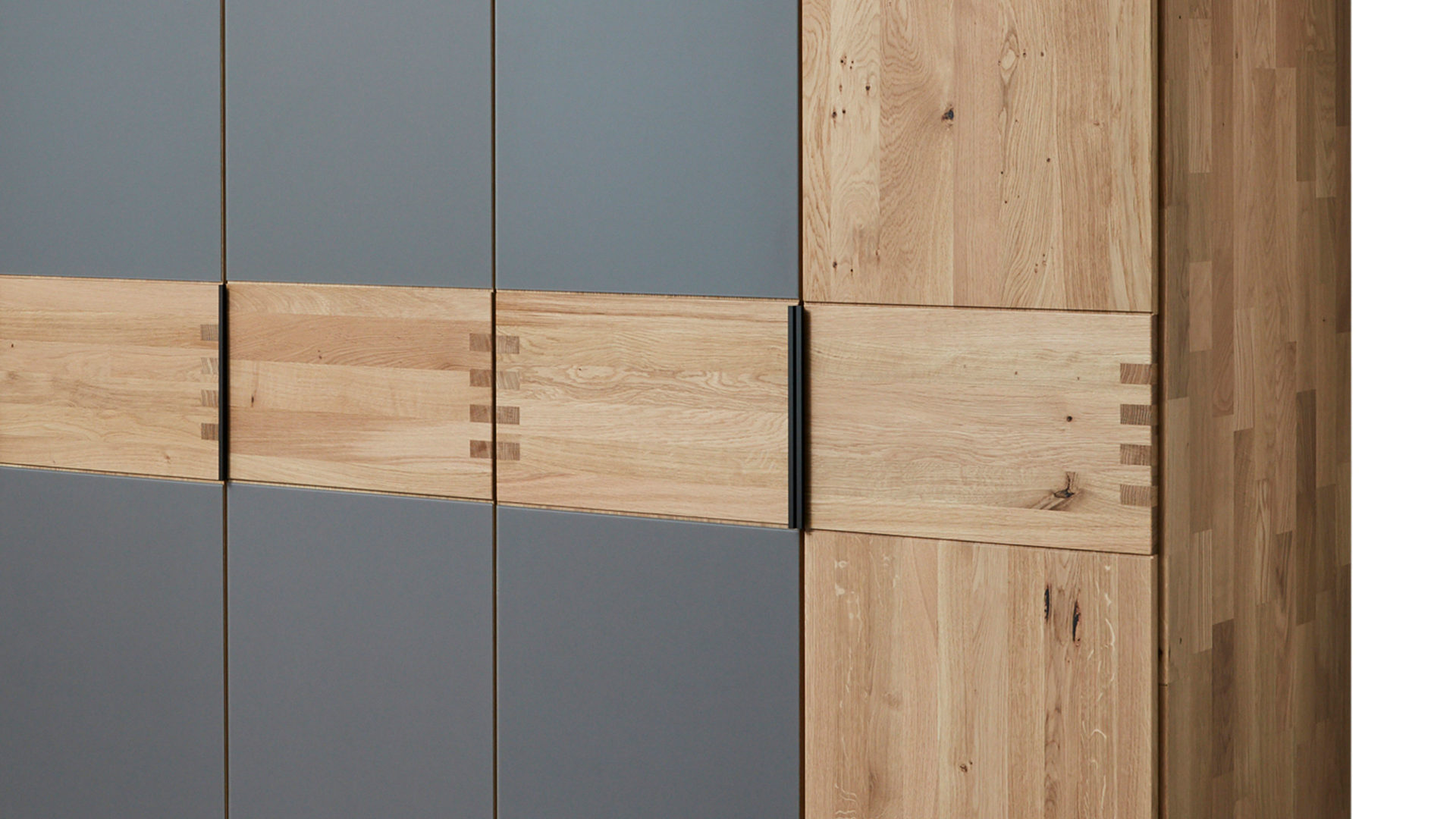 Komplettzimmer Interliving aus Holz in Holzfarben Interliving Schlafzimmer Serie 1015 – Komplettzimmer Wildeiche – fünftürig, Liegefläche ca. 160 x 200 cm