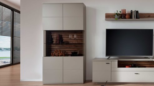 Vitrine PARTNERRING COLLECTION aus Holz in Grau PARTNERRING COLLECTION Wohnprogramm Lüttich - Vitrine Basaltgrau & Wotan Eiche – zwei Türen, Breite ca. 100 cm