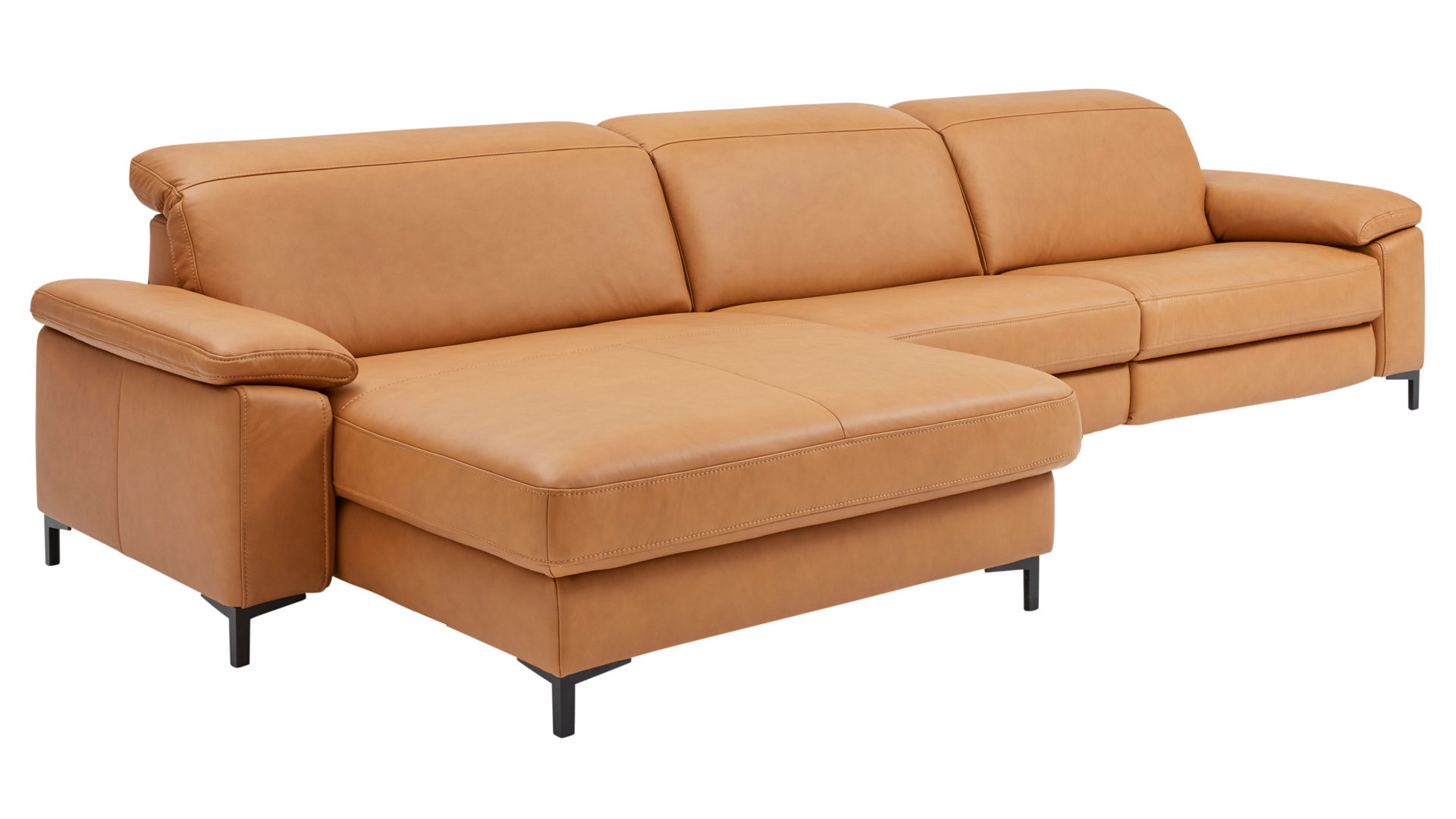 Ecksofa Interliving aus Leder in Orange Interliving Sofa Serie 4054 – Ecksofa kurkumafarbenes LongLife-Leder Vivre & schwarze Metallfüße – Stellfläche ca. 176 x 347 cm