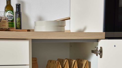 Einbauküche culineo® aus Holz in Holzfarben Culineo® Einbauküche C187 mit Einbaugeräten Eiche Como & Magnolie - Länge ca. 460 cm