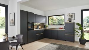 Einbauküche culineo® aus Holz in Schwarz Culineo® Einbauküche C382 mit Einbaugeräten Eiche Nero - Stellfläche ca. 335 x 305 cm