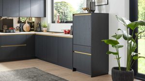 Einbauküche culineo® aus Holz in Schwarz Culineo® Einbauküche C382 mit Einbaugeräten Eiche Nero - Stellfläche ca. 335 x 305 cm