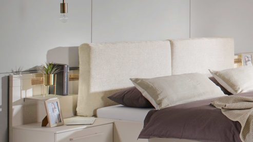 Nachtkommode PARTNERRING COLLECTION aus Holz in Beige rauch ORANGE Luana - Hängekonsolen Champagner & Atlantic oak - zweiteilig