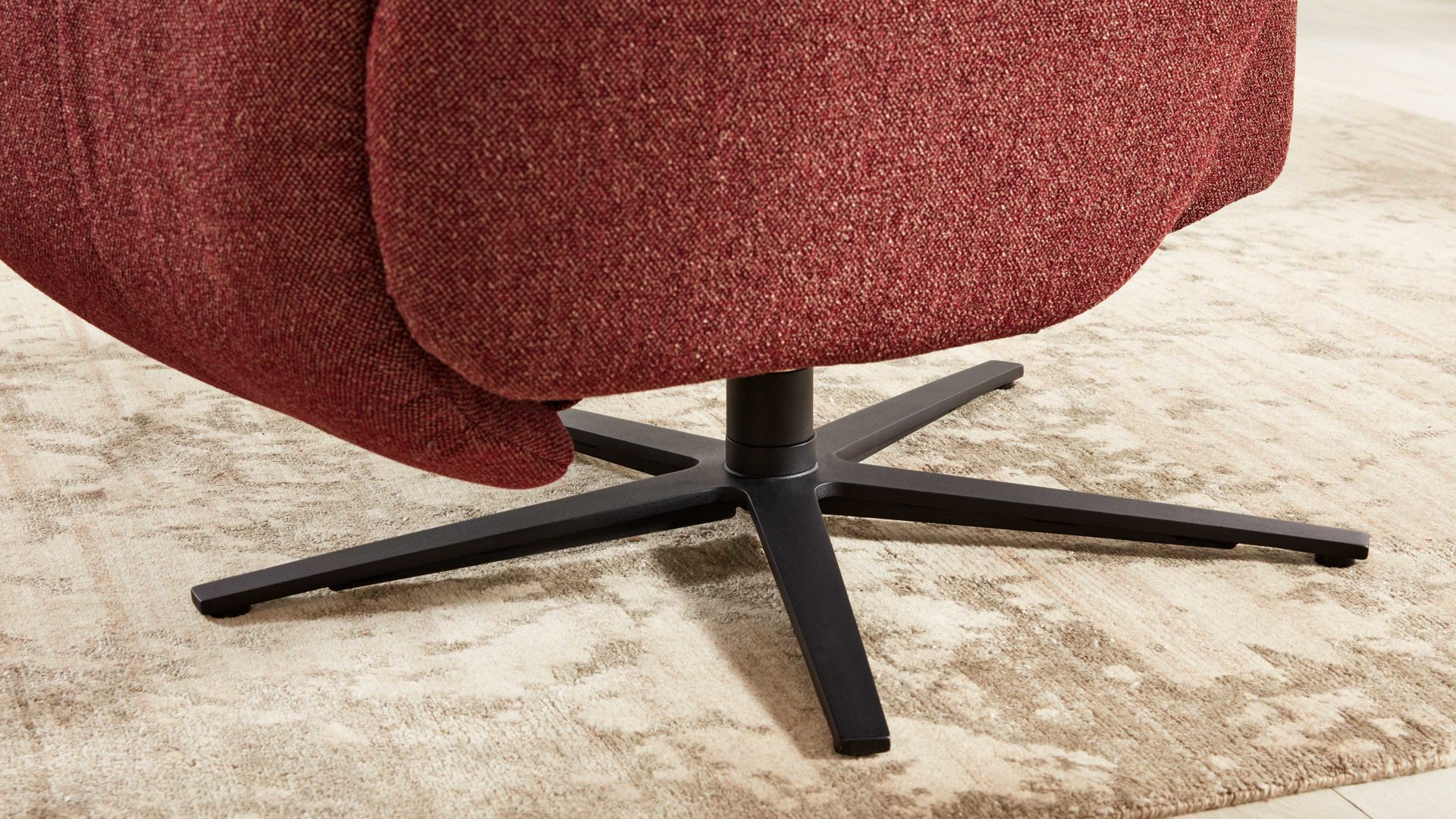 Relaxsessel Interliving aus Stoff in Rot Interliving Sessel Serie 4550 - Sessel 35V14 manuelle Funktionen - chiantifarbener Melangestoff Q2 & anthrazitfarbener Sternfuß