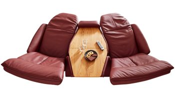 Dreisitzer Interliving aus Leder in Rot Interliving Sofa Serie 4210 – Trapezsofa 70H44 barolofarbenes LongLife-Leder Rustika & anthrazitfarbene Metallfüße – Länge ca. 200 cm