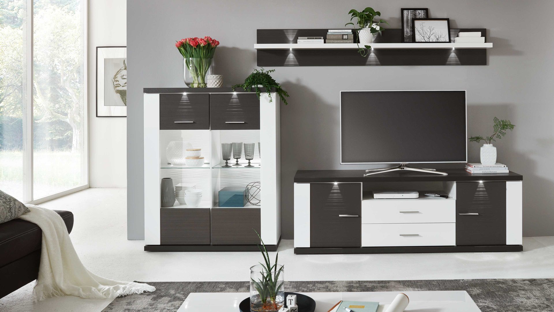 Wohnwand Ideal möbel aus Holz in Schwarz Wohnkombination Manhattan - Wohnwand Weiß & Graphit – dreiteilig, Breite ca. 294 cm
