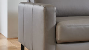2,5-Sitzer COMFORT SMART aus Leder in Grau COMFORT SMART Anuk - 2,5-Sitzer elefantfarbenes Leder Soft-Line – Länge ca. 162 cm