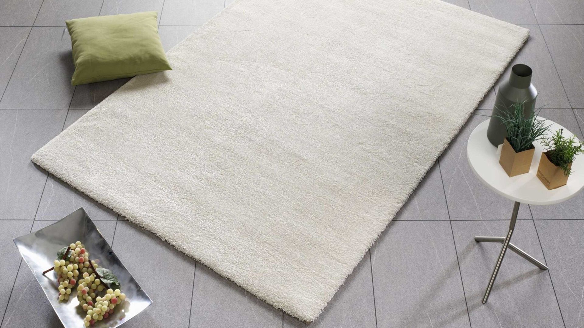 Webteppich Oci aus Kunstfaser in Beige Webteppich Bellevue für Ihre Wohnaccessoires cremefarbene Kunstfaser – ca. 65 x 130 cm