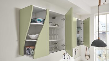 Einbauküche Interliving aus Holz in Weiß Interliving Küche Serie 3010 mit privileg Einbaugeräten Weiß & Avocado – vierzeilig