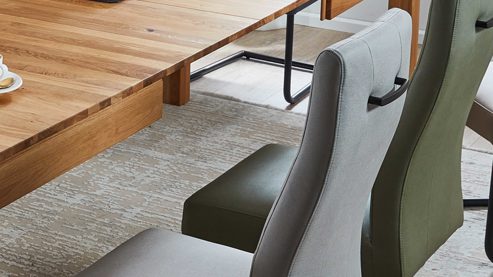 Schwingstuhl PARTNERRING COLLECTION aus Stoff in Grau PARTNERRING COLLECTION Schwingstuhl Hilo silbergraue Lederoptik Vega 80 & schwarzes Rundrohr