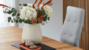 Schwingstuhl PARTNERRING COLLECTION aus Stoff in Grau PARTNERRING COLLECTION Schwingstuhl Hilo silbergraue Lederoptik Vega 80 & schwarzes Rundrohr