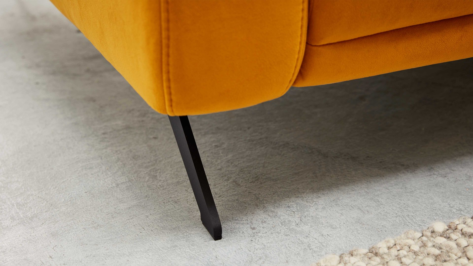 Dreisitzer Interliving aus Stoff in Orange Interliving Sofa Serie 4303 – Dreisitzer curryfarbene Wirkware Salsa - Länge ca. 210 cm