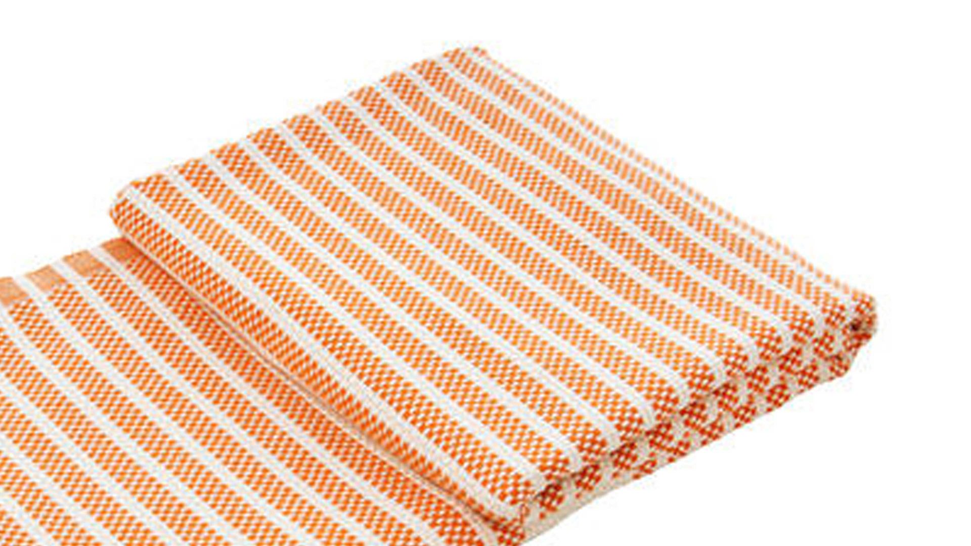 Wohndecke Done.® aus Naturfaser in Orange done.® Wohndecke Lounge Stripes Plus Orange & Weiß – ca. 100 x 180 cm