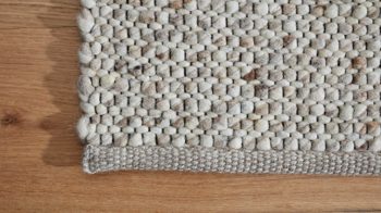 Handwebteppich Interliving aus Naturfaser in Beige Interliving Teppich Serie B-8001 sandfarbene Schurwolle – ca. 65 x 130 cm