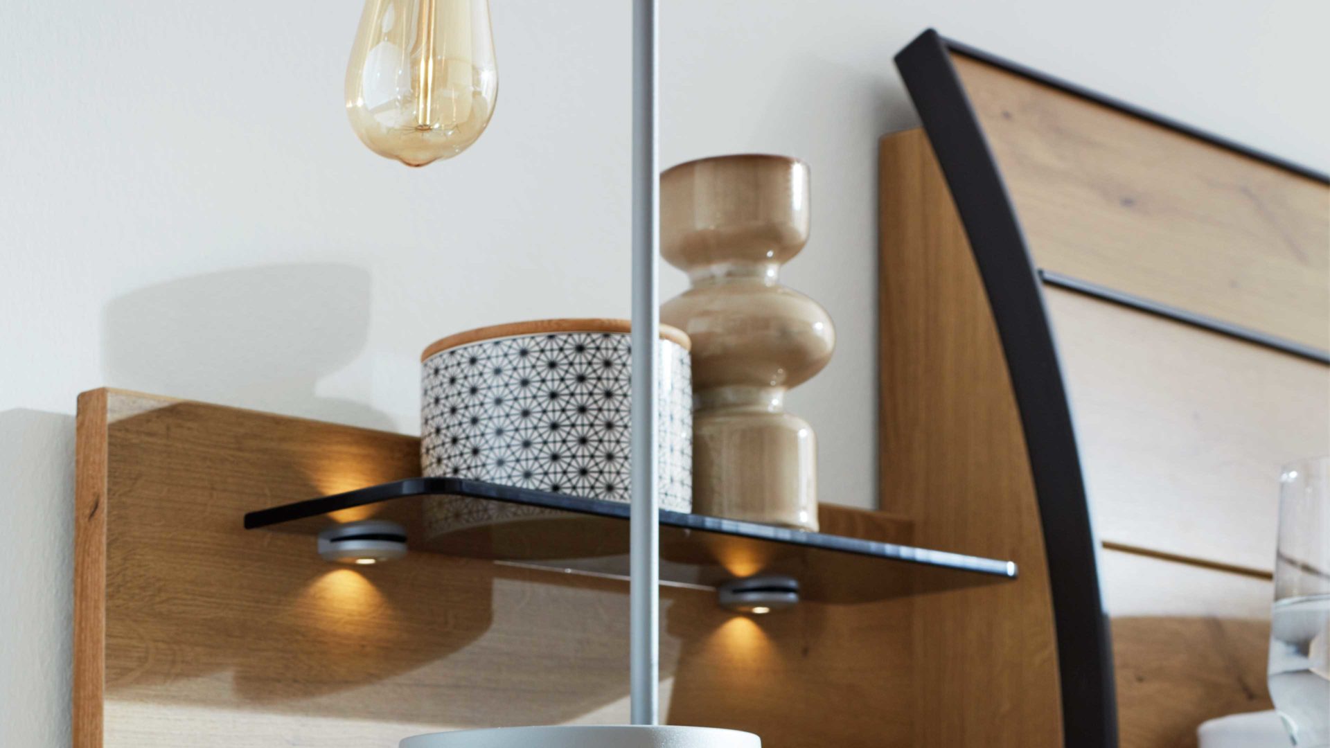 Paneel Interliving aus Holz in Holzfarben Interliving Kleiderschrank Serie 1205 – Paneel-Set 115 zweiteilig - Eiche Bianco & Rauchglas