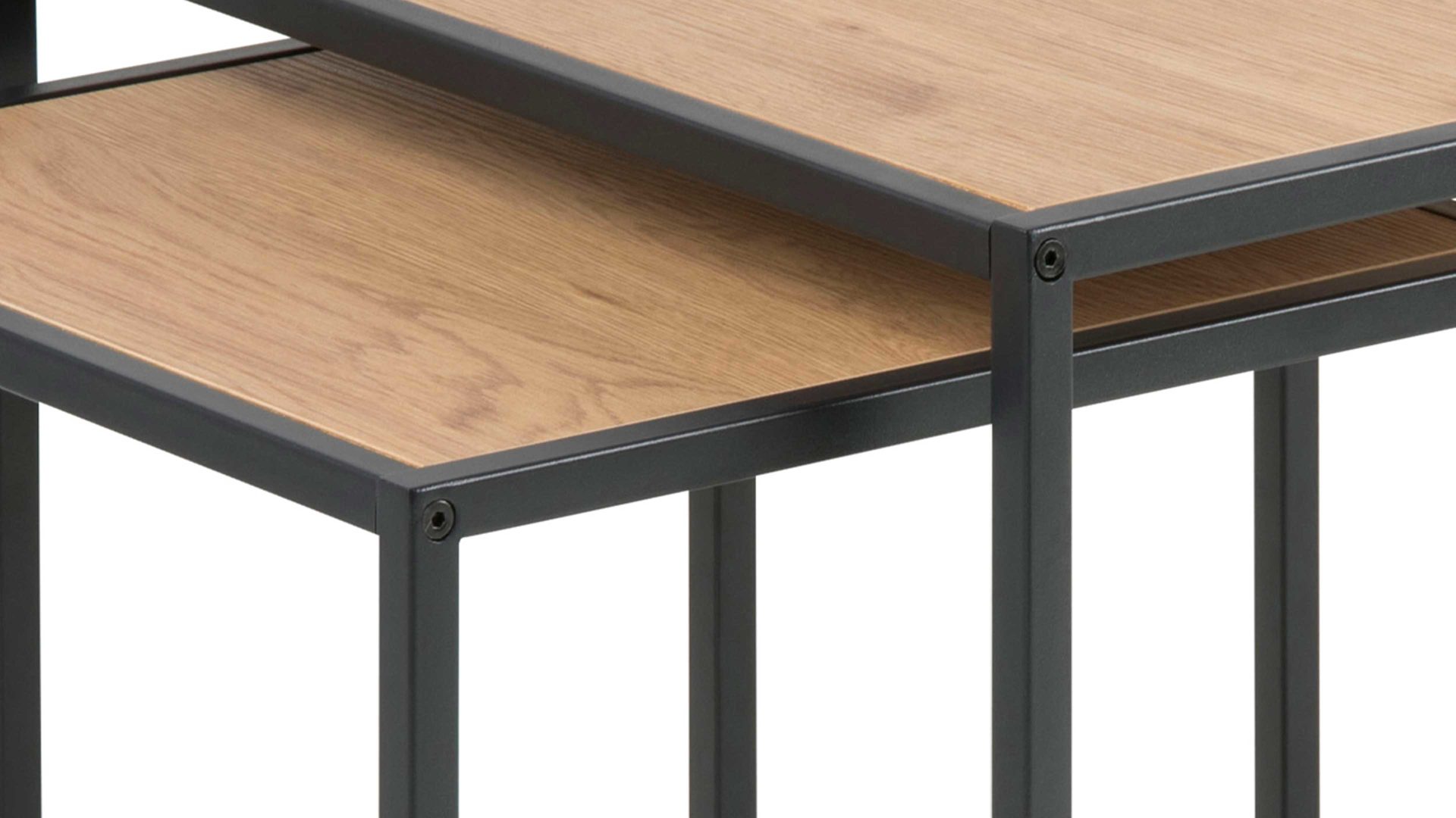 Beistelltisch-Set Actona group aus Holz in Holzfarben Beistelltisch-Set Seaford im Industrielook bzw. Beistelltische Wildeiche & Schwarz – zweiteilig