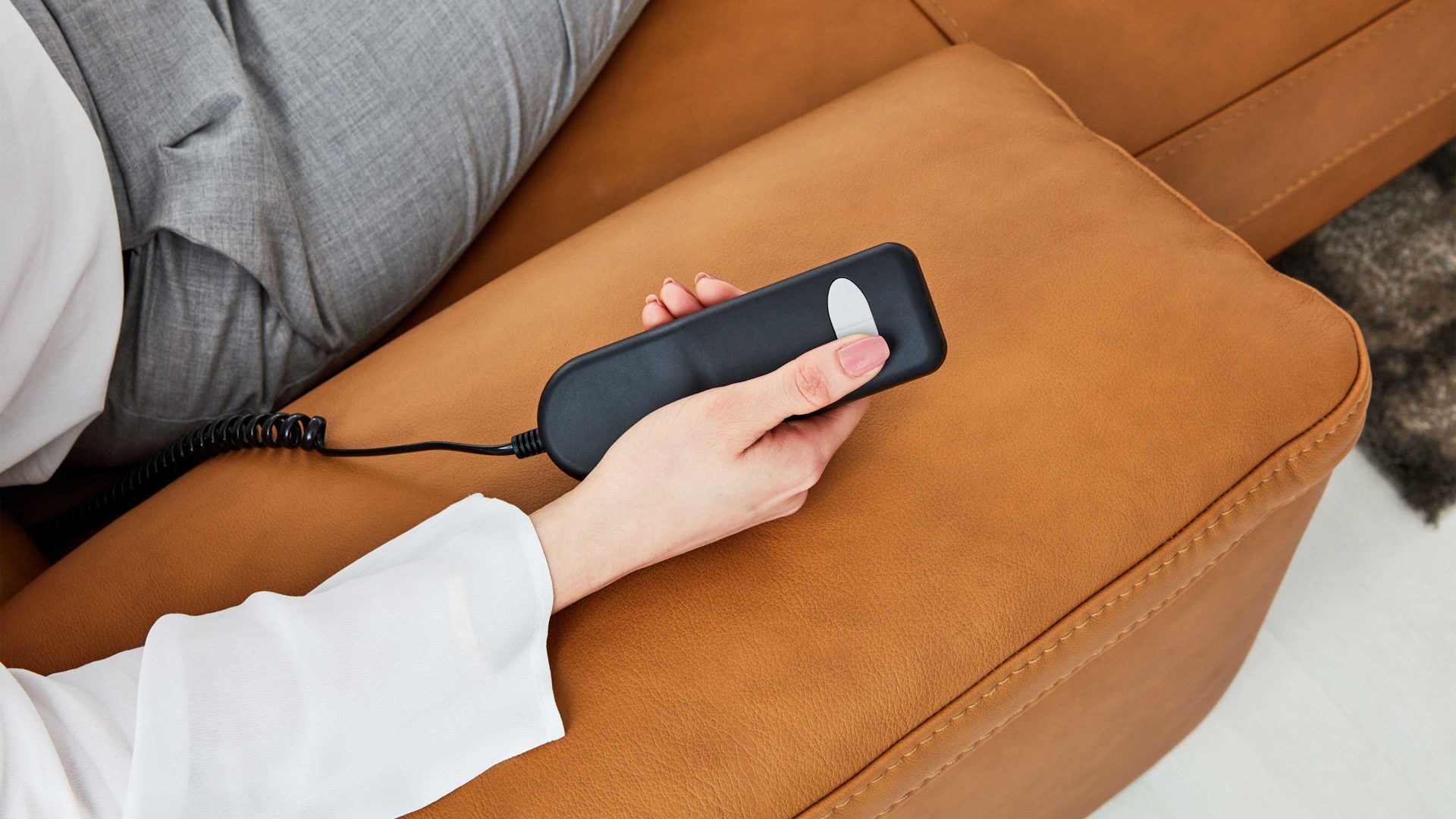 Mehrpreis Interliving aus Kunststoff in Schwarz Interliving Sofa Serie 4054 – Handschalter HS Zubehör-Mehrpreis