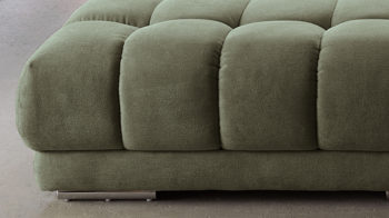 Polsterhocker KAWOO aus Stoff in Dunkelgrün KAWOO Polster Serie VS-MP1038 - XXL-Polsterhocker moosfarbene Chenille Nemo & Metallfüße – ca.  126 x 76 cm