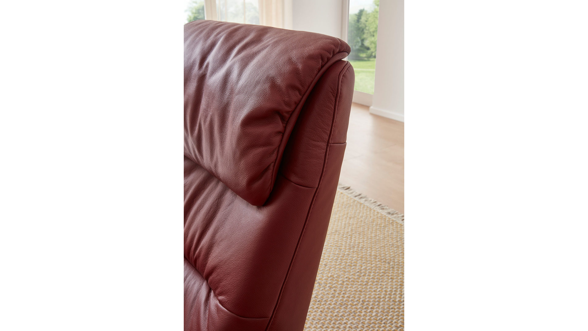 Relaxsessel comfortmaster besser sitzen, liegen, leben aus Leder in Rot Comfortmaster Fernsehsessel 9720 rossofarbenes LongLife-Rusticaleder  & edelstahlfarbener Tellerfuß