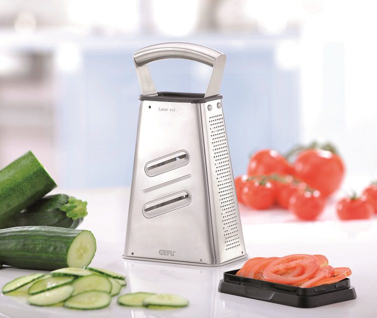 Küchenhelfer Gefu aus Kunststoff in Silber GEFU Vierkantreibe silber - hochwertiger Edelstahl, Vier Reibeflächen
