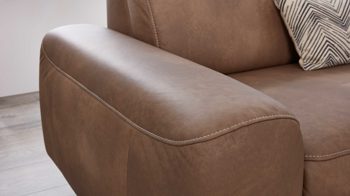 Ecksofa comfortmaster besser sitzen, liegen, leben aus Leder in Hellbraun Comfortmaster 1180 Spektra - Ecksofa mit Wall-Free wüstenfarbenes LongLife-Leder - Stellfläche ca. 280 x 239 cm