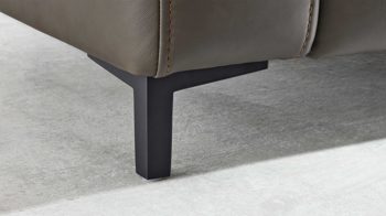 Ecksofa Interliving aus Leder in Grau Interliving Sofa Serie 4054 – Ecksofa steingrauer LongLife-Leder Vivre & schwarze Metallfüße – Stellfläche ca. 176 x 347 cm