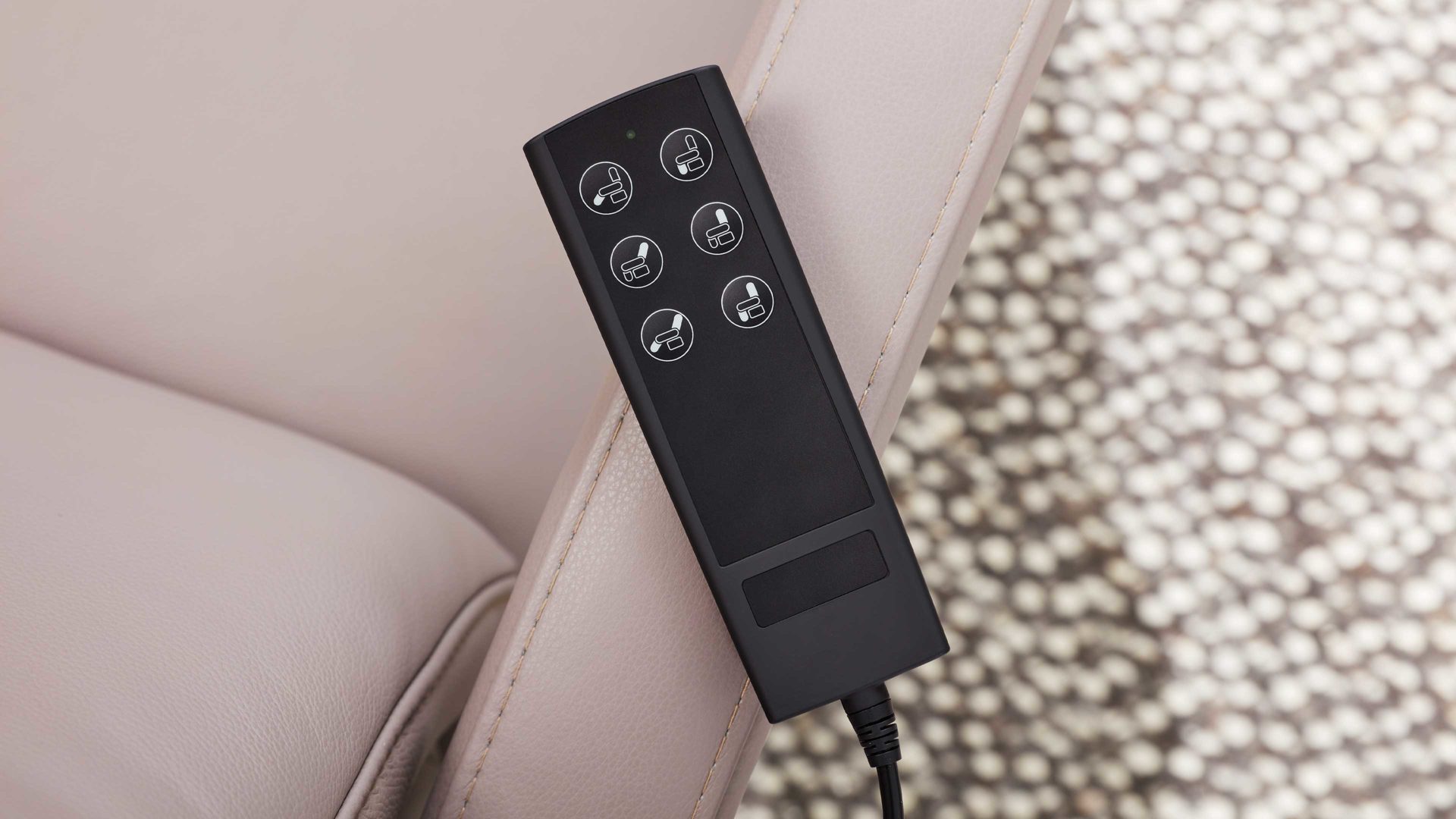 Relaxsessel Interliving aus Leder in Hellgrau Interliving Sessel Serie 4541 – Relaxsessel motorisch - granitfarbenes LongLife-Leder Credo & Sternfuß V4S