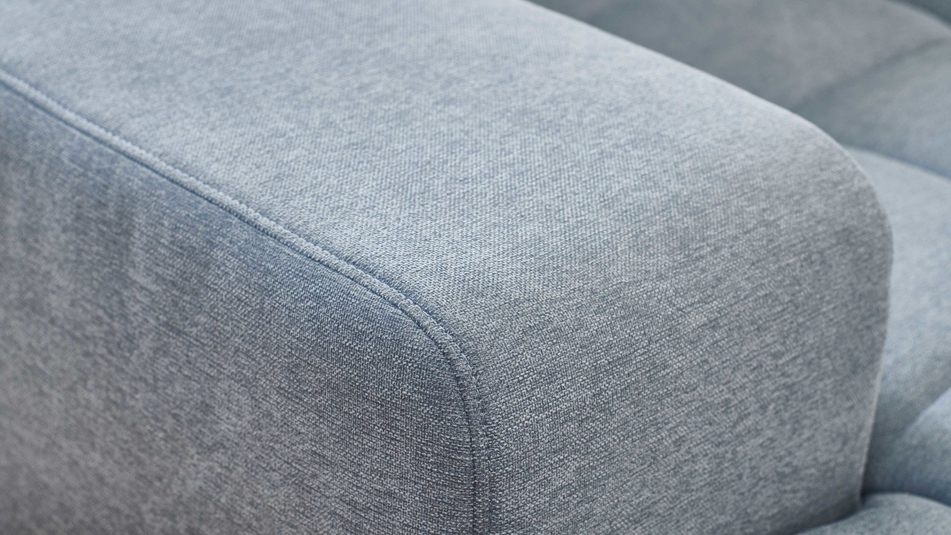 Ecksofa modulmaster aus Stoff in Hellblau Modulmaster MM-MP1075 - Ecksofa schwarze Metallfüße & stahlfarbene Chenille Nemo - Stellfläche ca. 319 x 222 cm