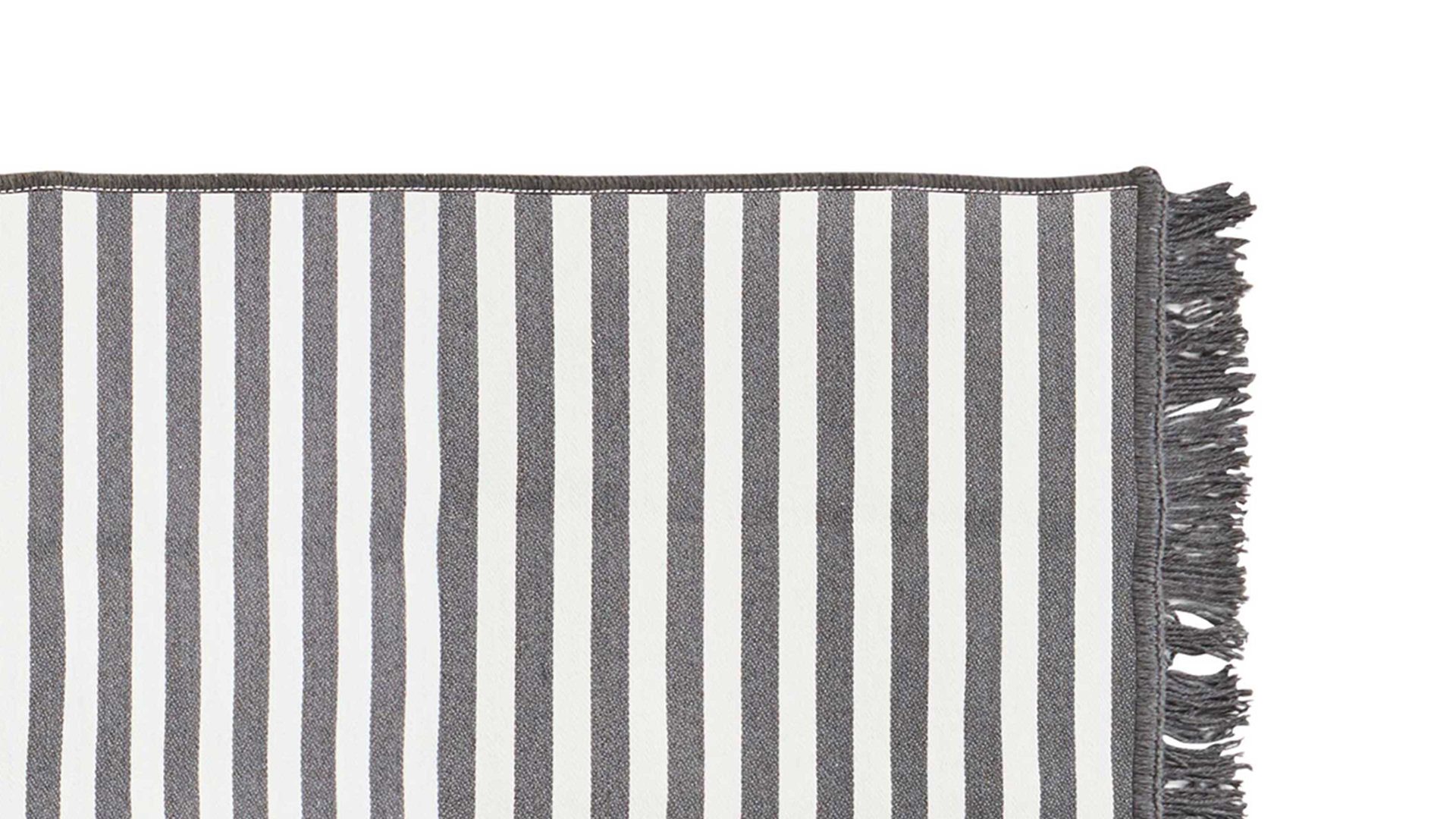 Outdoor-Teppich Done.® aus Kunstfaser in Dunkelgrau done.® Outdoor-Teppich Dunkelgrau & Weiß - ca. 160 x 250 cm