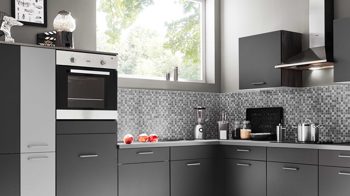 Einbauküche Pino aus Holz in Grau pino Einbauküche inklusive Einbaugeräte Grafit & Platingrau - Stellfläche ca. 335 x 246 cm