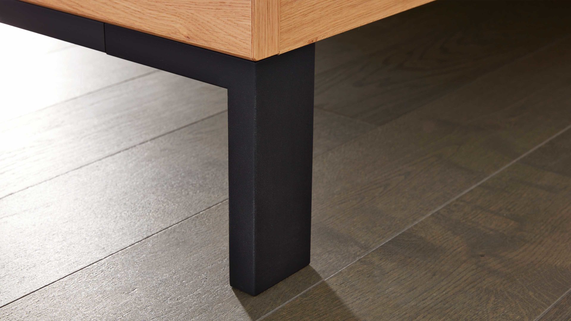 Komplettzimmer Interliving aus Holz in Beige Interliving Schlafzimmer Serie 1024 – Komplettzimmer 938 Design 27, vierteilig - Sand & Balkeneiche