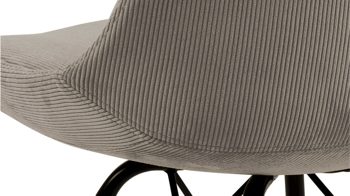 Vierfußstuhl Actona group aus Stoff in Beige Polsterstuhl Eris beiger Feincord Wind 70 & schwarze Metallfüße