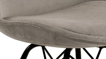 Vierfußstuhl Actona group aus Stoff in Beige Polsterstuhl Eris beiger Feincord Wind 70 & schwarze Metallfüße