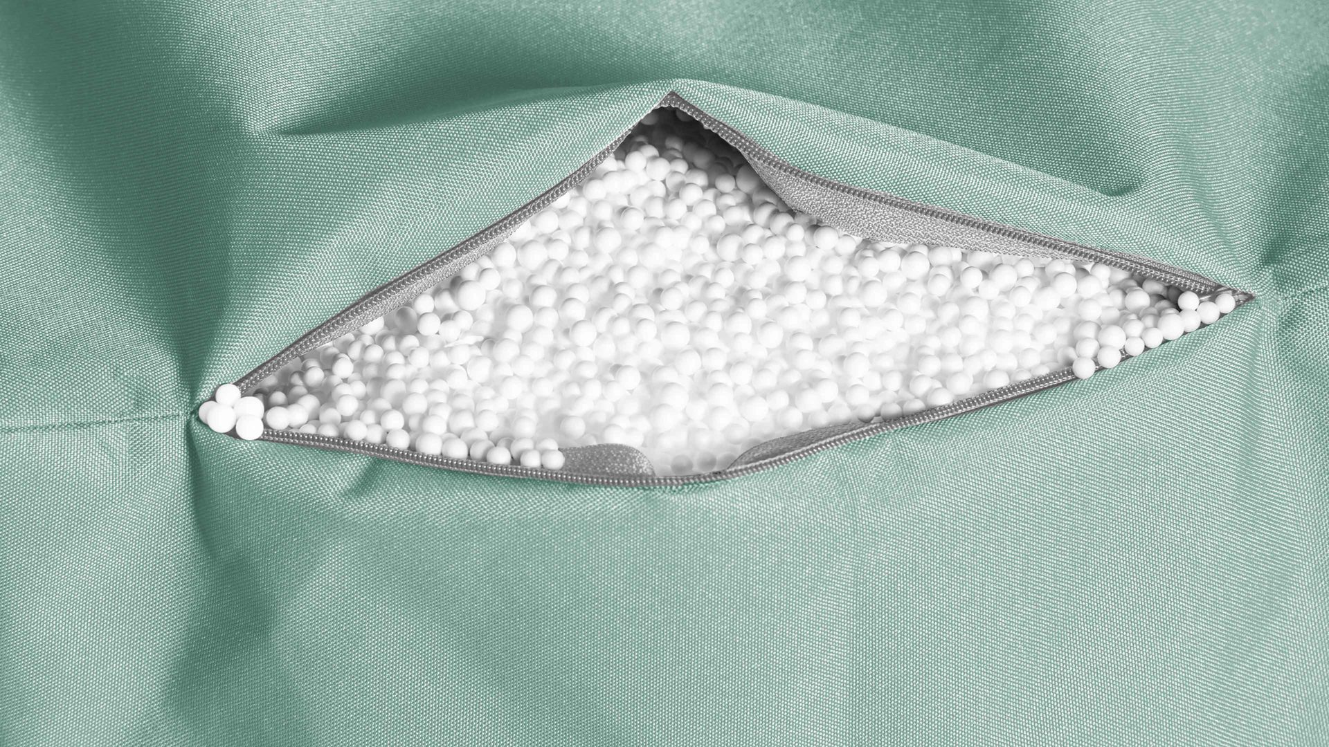 Sitzsack-Liege Magma sitting point aus Kunstfaser in Grün SITTING POINT Funktions-Sitzsack twist scuba® eukalyptusfarbene Kunstfaser - ca. 300 Liter