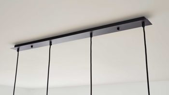 Pendelleuchte Interliving aus Glas in Grau Interliving Leuchten Serie 9333 - Hängeleuchte Rauchglas & Messing – Länge ca. 110 cm