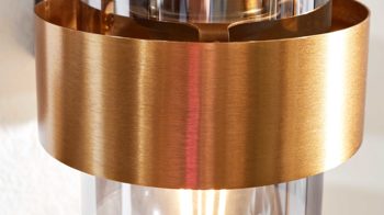 Wandleuchte Interliving aus Glas in Grau Interliving Leuchten Serie 9333 - Wandleuchte Rauchglas & Messing – Höhe ca. 20 cm