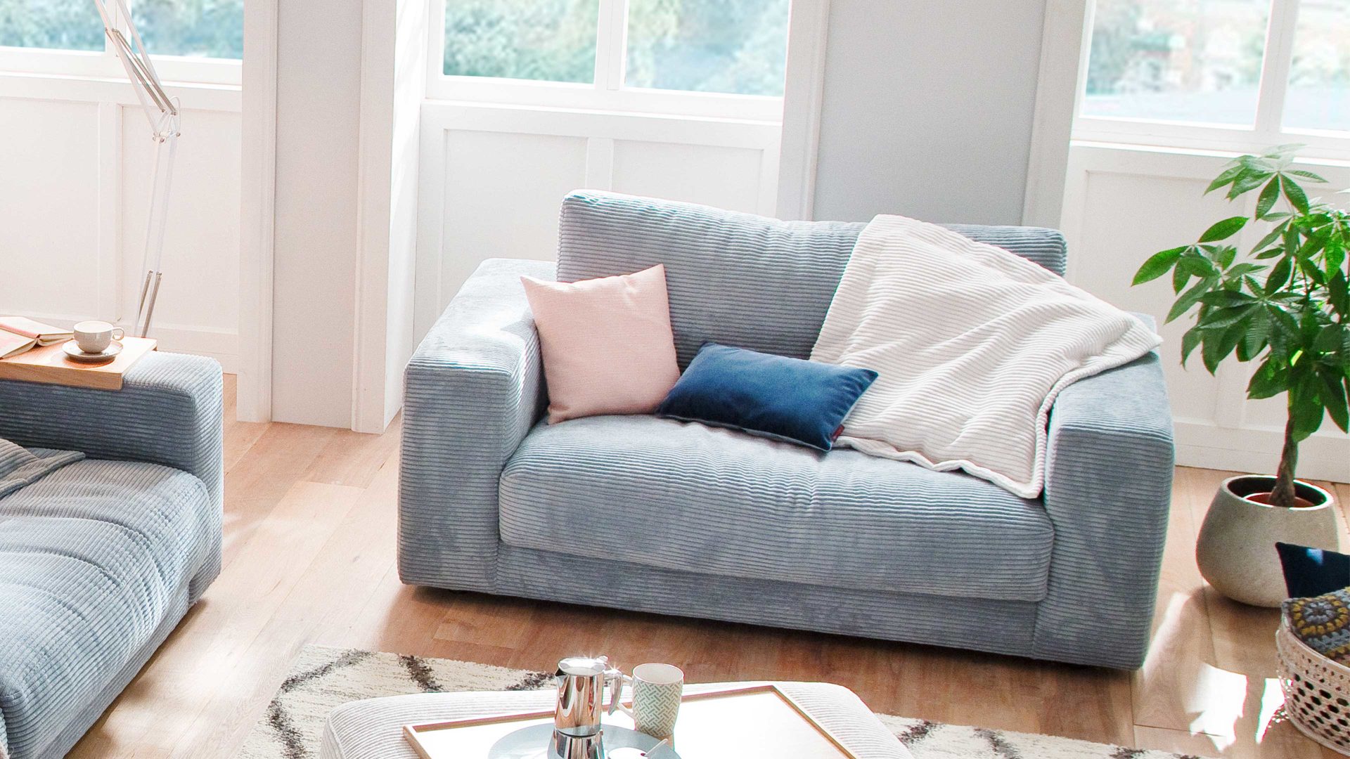 Zweisitzer SOFAkultur aus Stoff in Hellblau SOFAkultur Programm SK 267 - Zweisitzer medium hellblauer Cordbezug