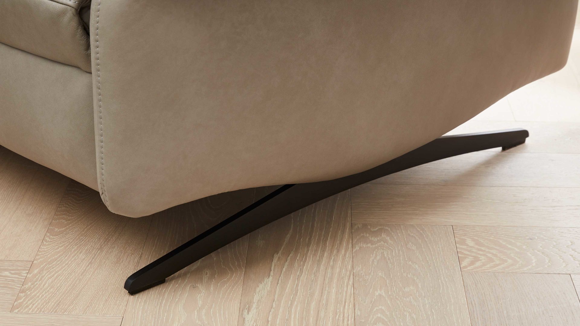 2,5-Sitzer comfortmaster besser sitzen, liegen, leben aus Leder in Beige Comfortmaster Spektra 1267 - 2,5-Sitzer stahlfarbenes LongLife-Leder - Länge ca. 203 cm