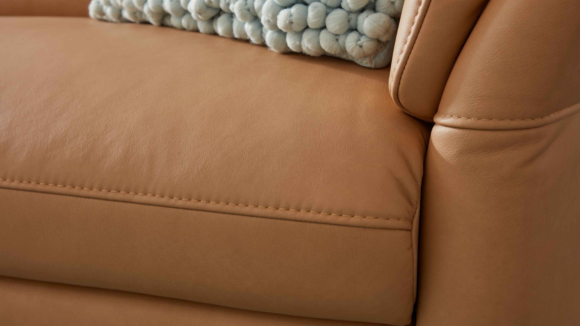 Ecksofa modulmaster aus Leder in Hellbraun Modulmaster MM-PN1161 - Ecksofa honigfarbenes Leder Torro & schwarze Metallfüße - Stellfläche ca. 169 x 285 cm