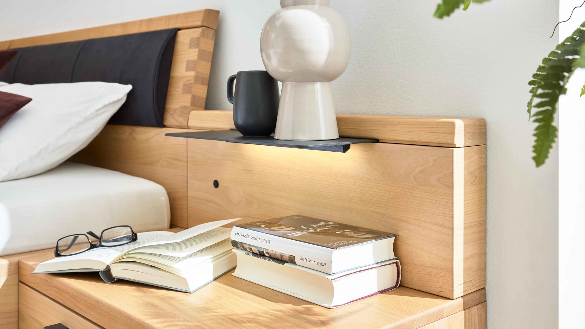 Paneel Interliving aus Holz in Holzfarben Interliving Schlafzimmer Serie 1028 – Paneelaufsatz-Set 1672B zweiteilig - mit Beleuchtung