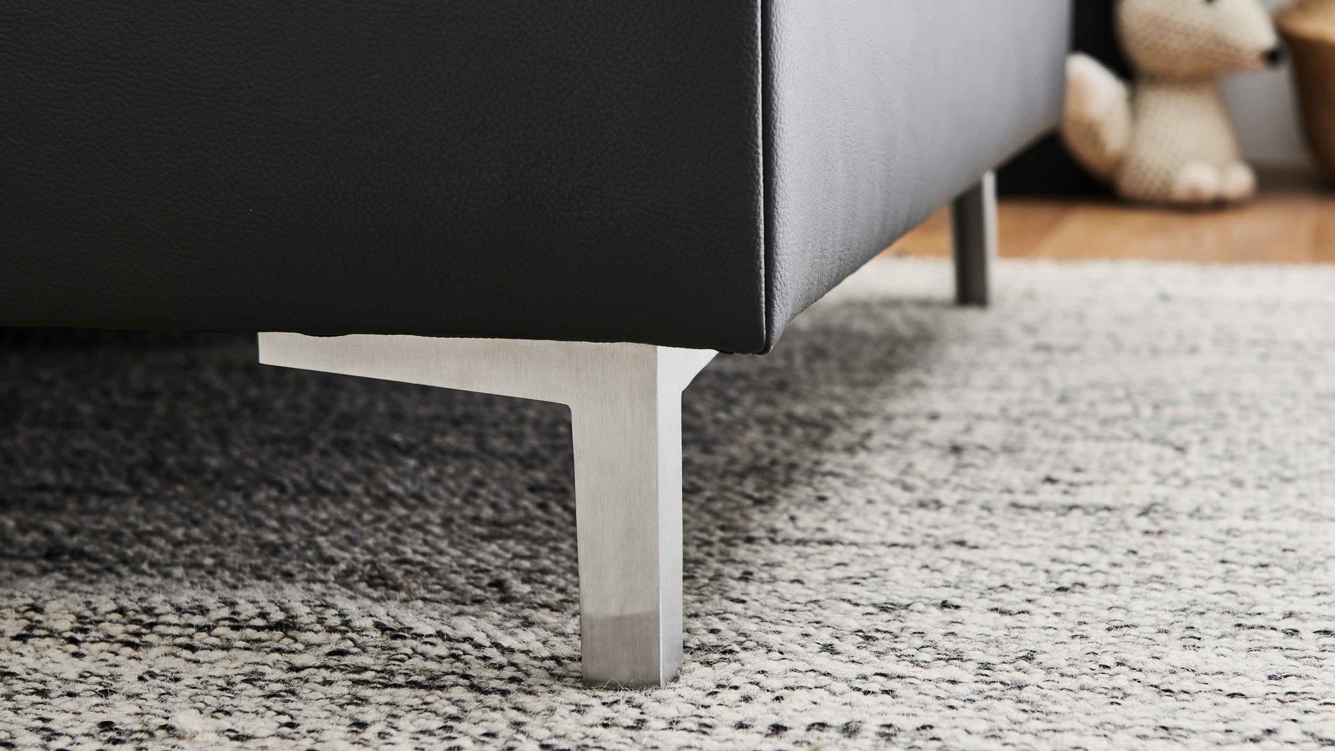 Ecksofa modulmaster aus Leder in Anthrazit Modulmaster MM-PN1168 - Ecksofa anthrazitfarbenes Leder Torro & Alu-Winkelfüße - Stellfläche ca. 271 x 235 cm